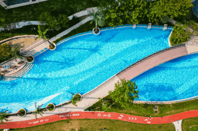 d40233044620f568a82c0369c94933c3.gif