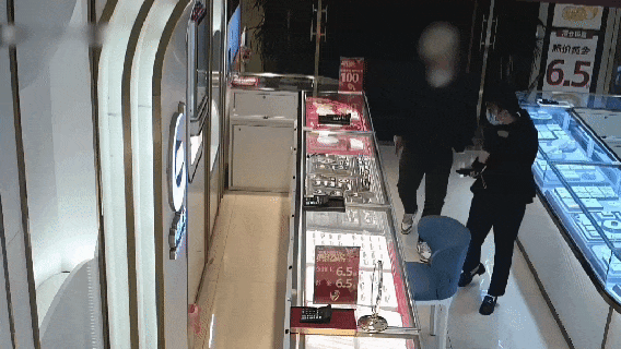 d4a39c7dfa34be4f444b75375b253095.gif