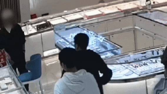 674c91d40f5c047d8be073a82c6e720f.gif