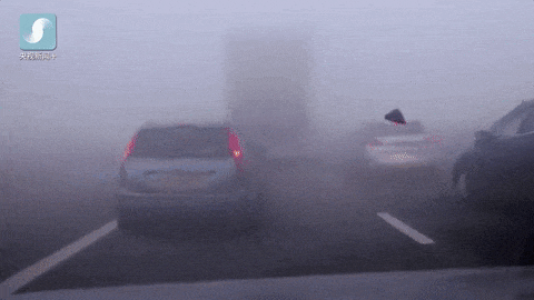 8412c2ef285369b4bd51c28367627379.gif