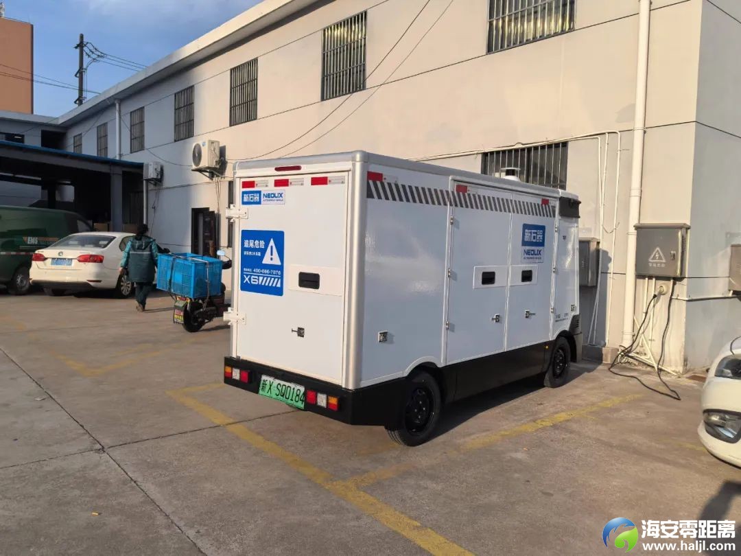 03a32f3eeb1ada81b91cf2692fd4ef9e.jpg