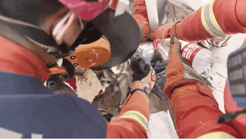 4a201c315d987fbdb5a0fc36d26f2e4a.gif