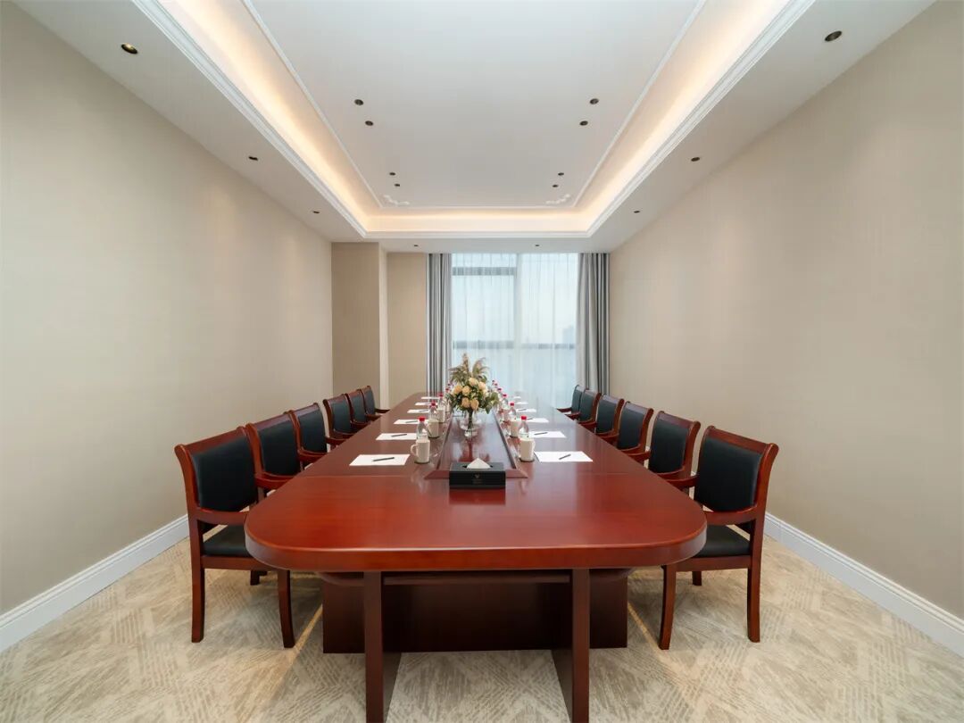 640?wx_fmt=jpeg&from=appmsg#imgIndex=13